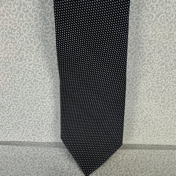 Michael Kors 100% Silk Navy/Silver Mini Dot Neck Neck Tie, 3 1/4‎ Inch Wide - Picture 2 of 9